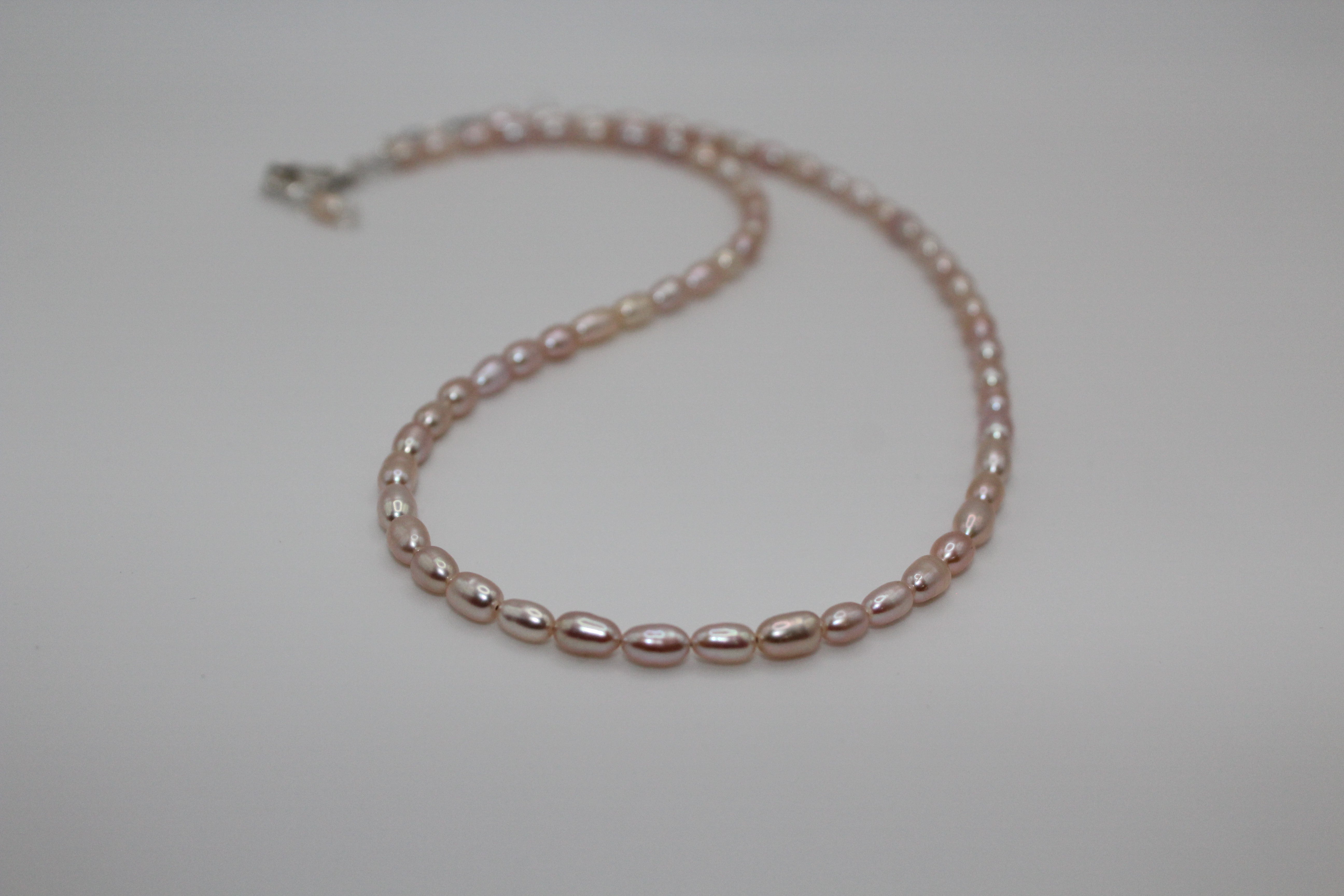 Peachy/Pink Pearl Necklace